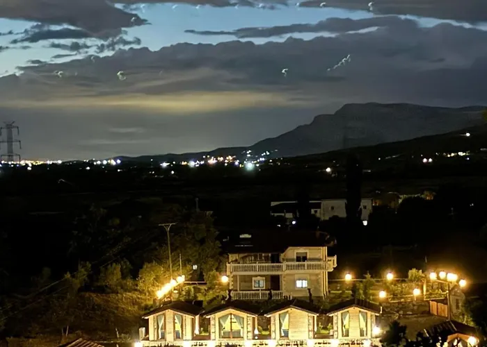 Si N'shpi Tande - Mrizi I Zanave