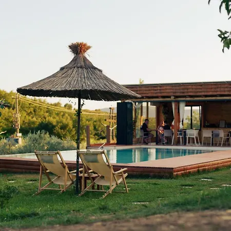 Si N'shpi Tande - Mrizi I Zanave Casa vacanze *