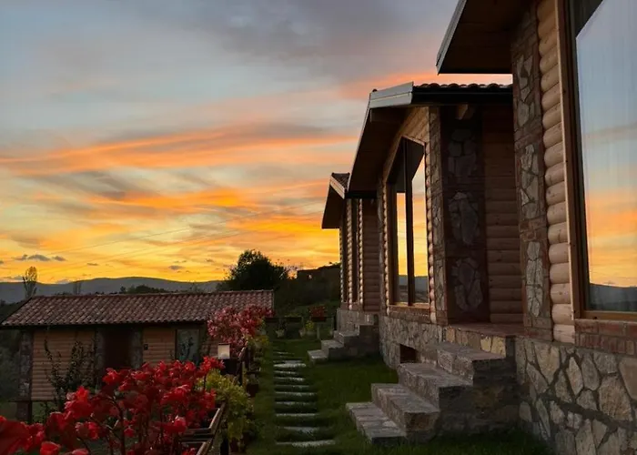 Si N'shpi Tande - Mrizi I Zanave Casa de Férias *